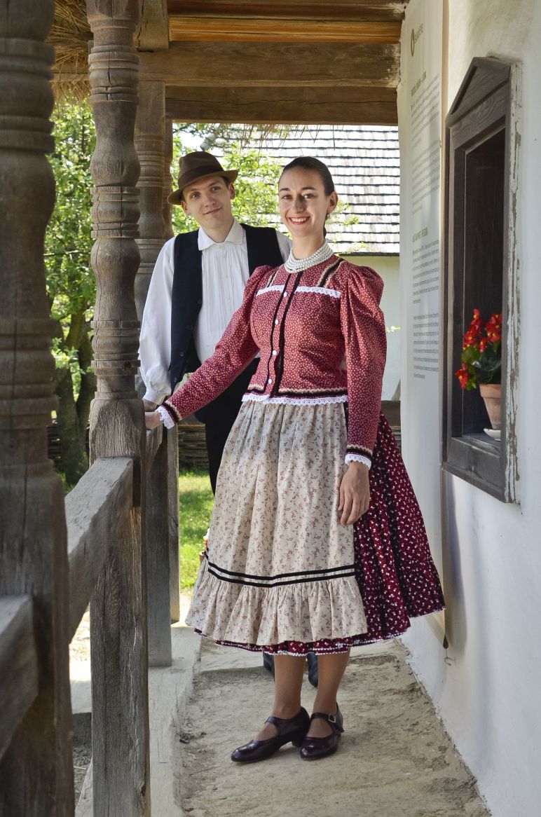 Couple dressed in traditional clothes at the Szentendre open air museum (skanzen)